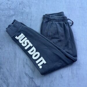 Nike Just Do It Fleece Joggers Mens Small Black Graphic Sweatpants AR2610-010